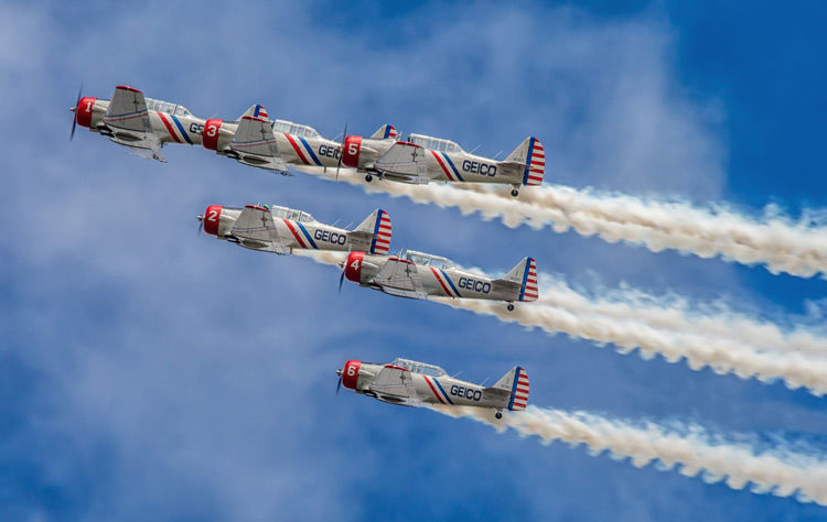 GEICO-Skytypers-sky.jpg